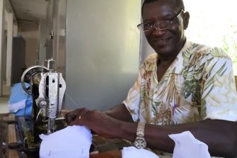 Corona-Soforthilfe: Produktion von Schutzmasken in Haiti